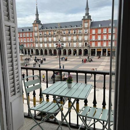 Plaza Mayor Мадрид Экстерьер фото